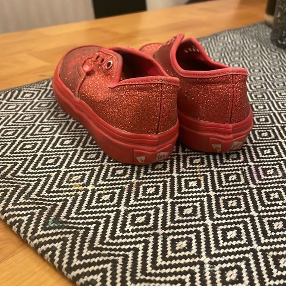Vans Ruby Red Slippers - Picture 4 of 5